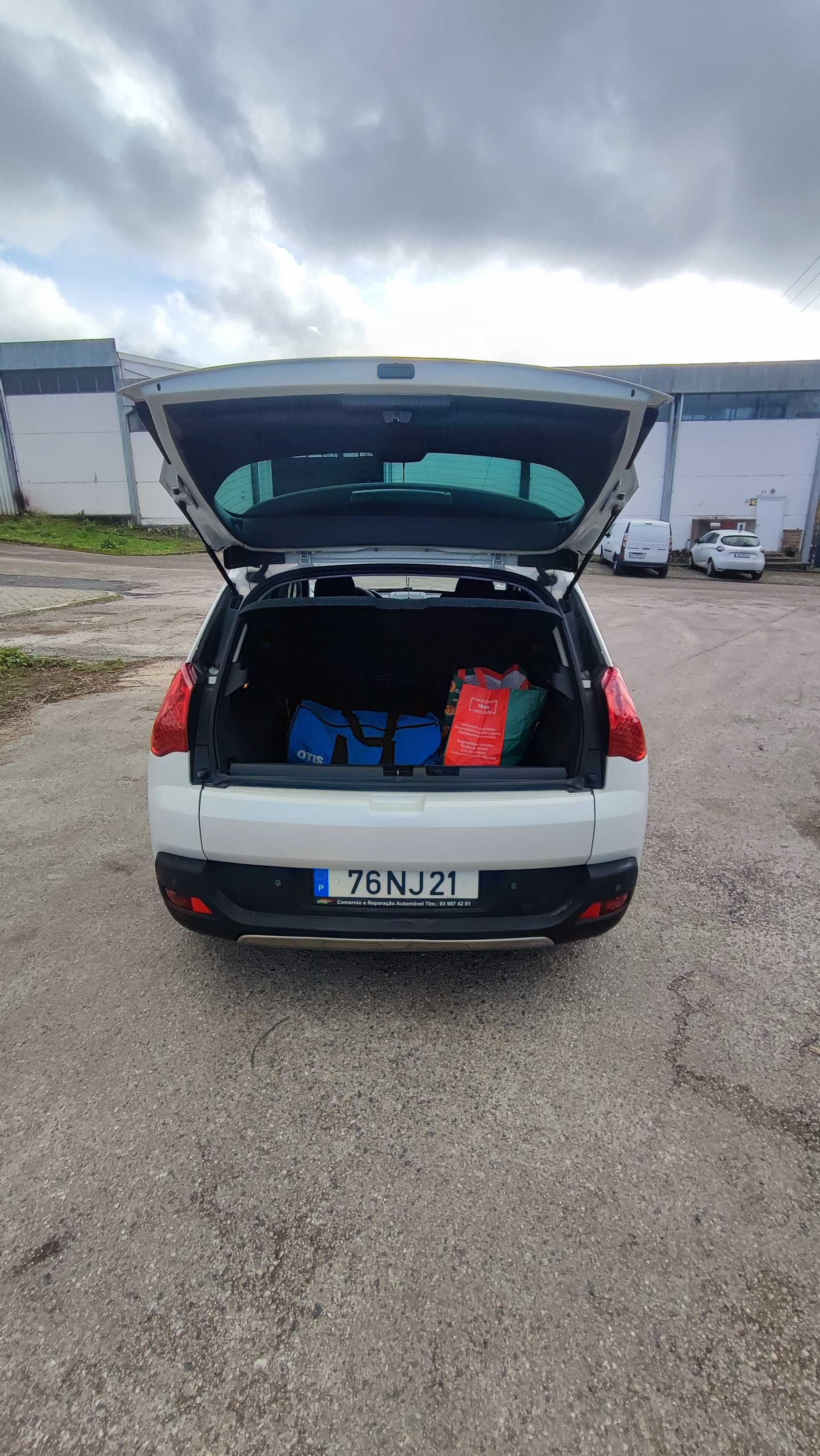 Pegeout 3008 2.0 hdi hibrido 200cv, c.x automatica