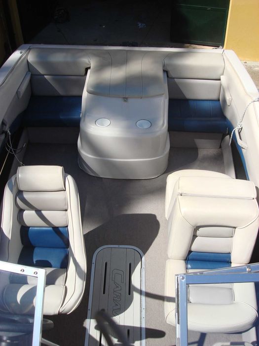 Barco Caravelle 175