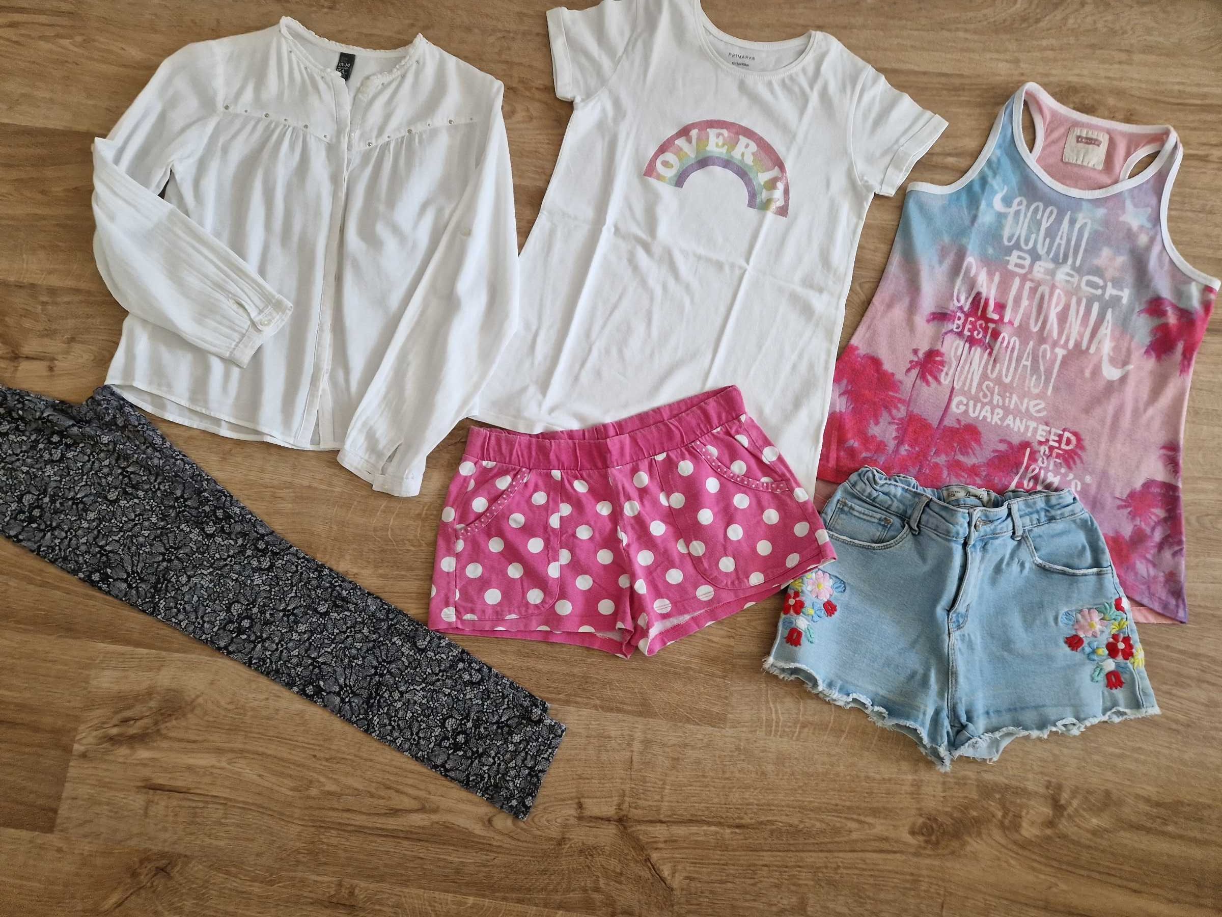 Camiseiro branco + leggings + 2 calções + 2 blusinhas (10-12 anos)