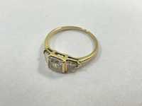 złoty pierścionek z cyrkoniami R13 585 1,86G