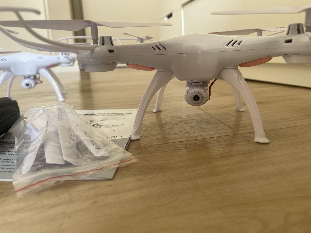 2 Drones com câmera