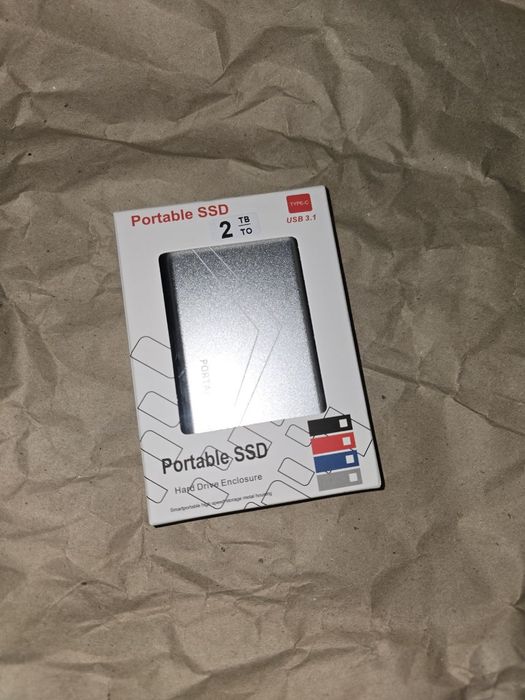 SSD внешний диск 2тб