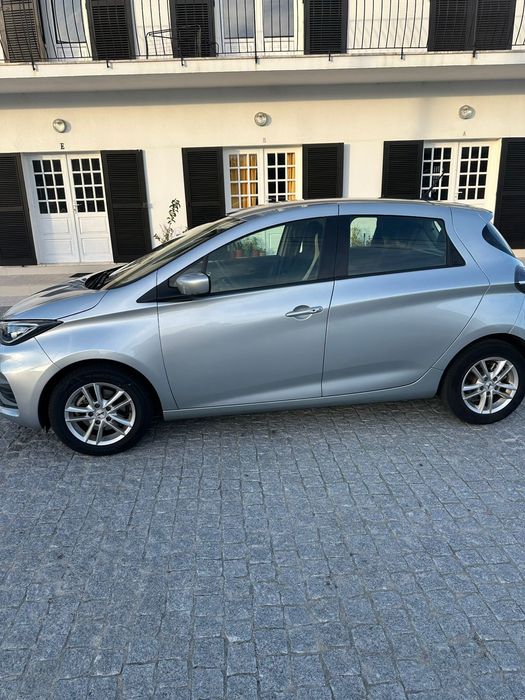 Renault zoe 2020 baixo km rodado bateria própria