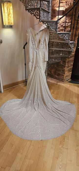 Suknia ślubna z salonu IZABELA JANACHOWSKA Concept Store