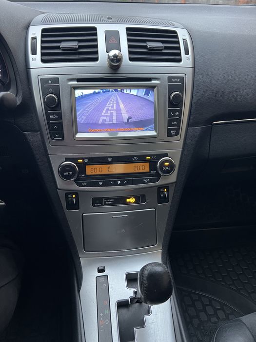 2013 Toyota Avensis 2.0 Гбо4 акпп НЕФАРБОВАН