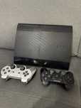 Playstation 3 Superslim 500GB, cichutka, sprawna, dwa oryginalne pady!