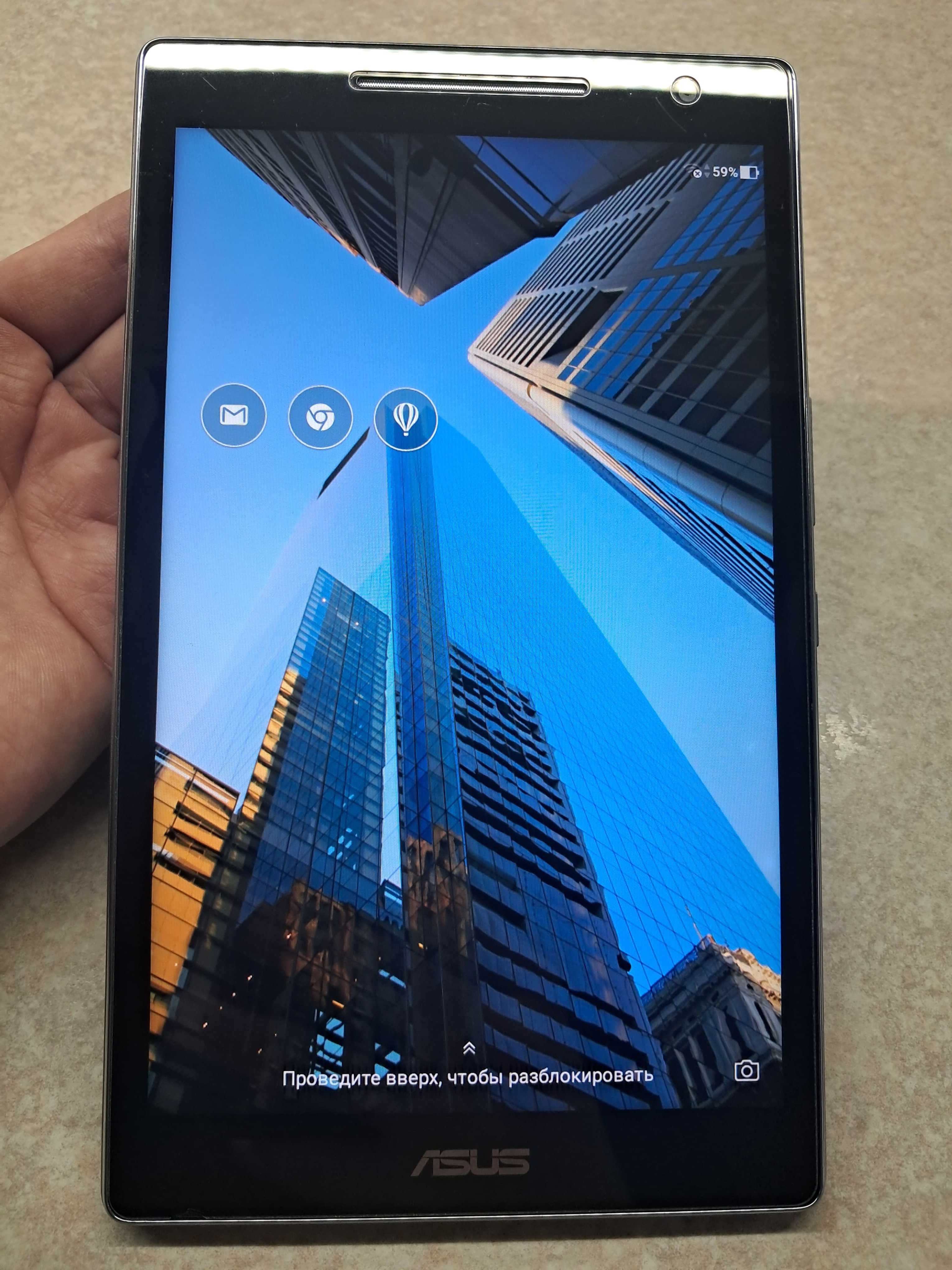 Планшет Asus 8”! Оригінал у відмінному стані!