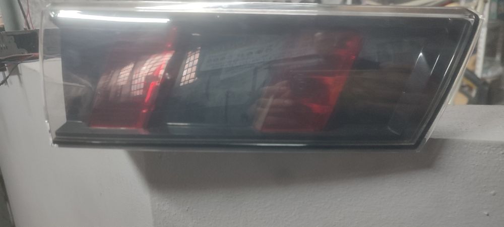 Farolim traseiro esquerdo Peugeot 508