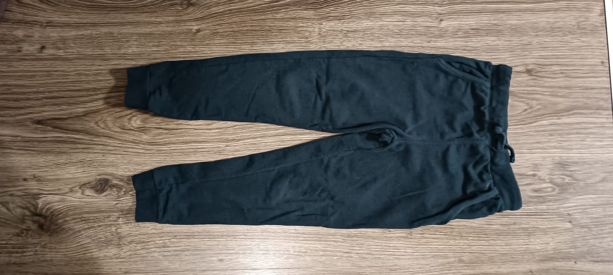 Спортивні штани Sinsay 122-128см, кофти, жилетка, демісезонна куртка