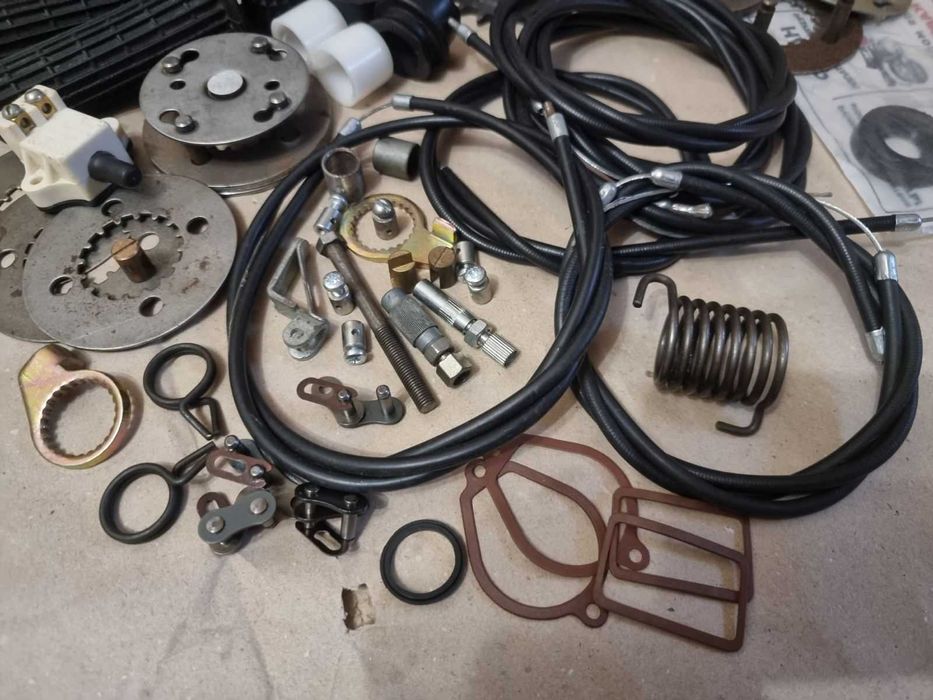 Запчастини на мопеди "Карпати" і "Верховина"