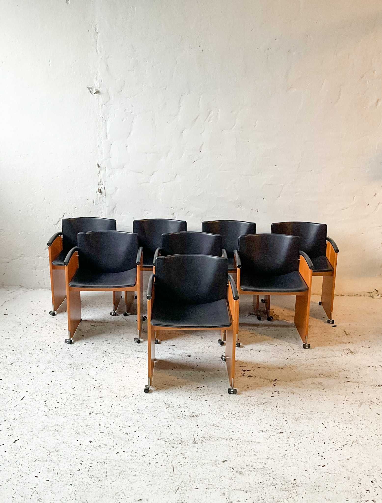 Arco fotele klubowe na kółkach skóra lata 80 90 vintage design