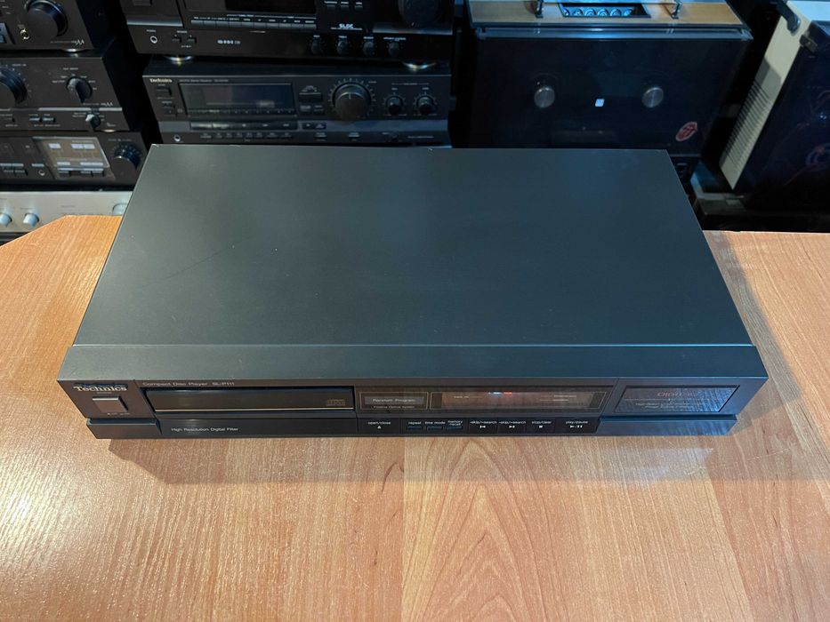Odtwarzacz płyt CD Technics SL-P111 Audio Room
