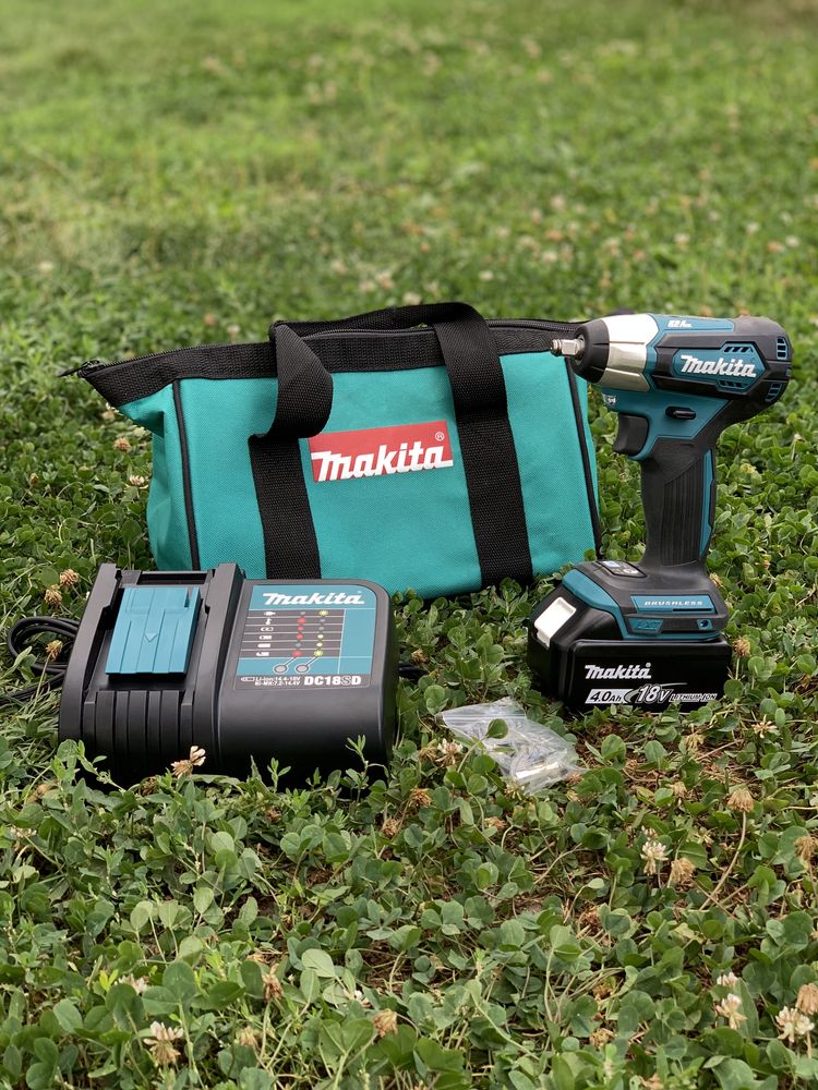 ГАЙКОВЕРТ Makita 18V. Ударний Гайковерт Квадрат 3/8 Оригінал USA