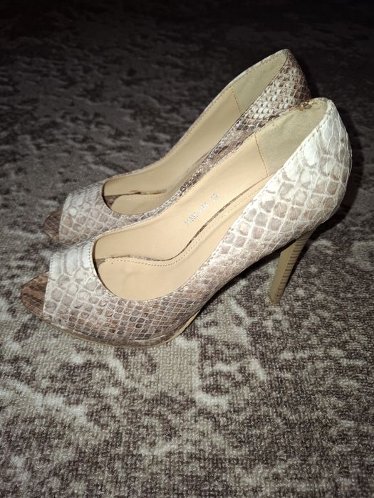 Женские туфли, босоножки