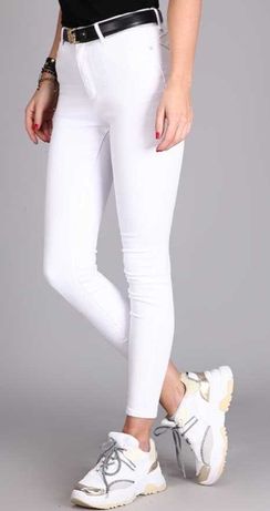 Elastyczne białe jeansy (rozmiar 36)