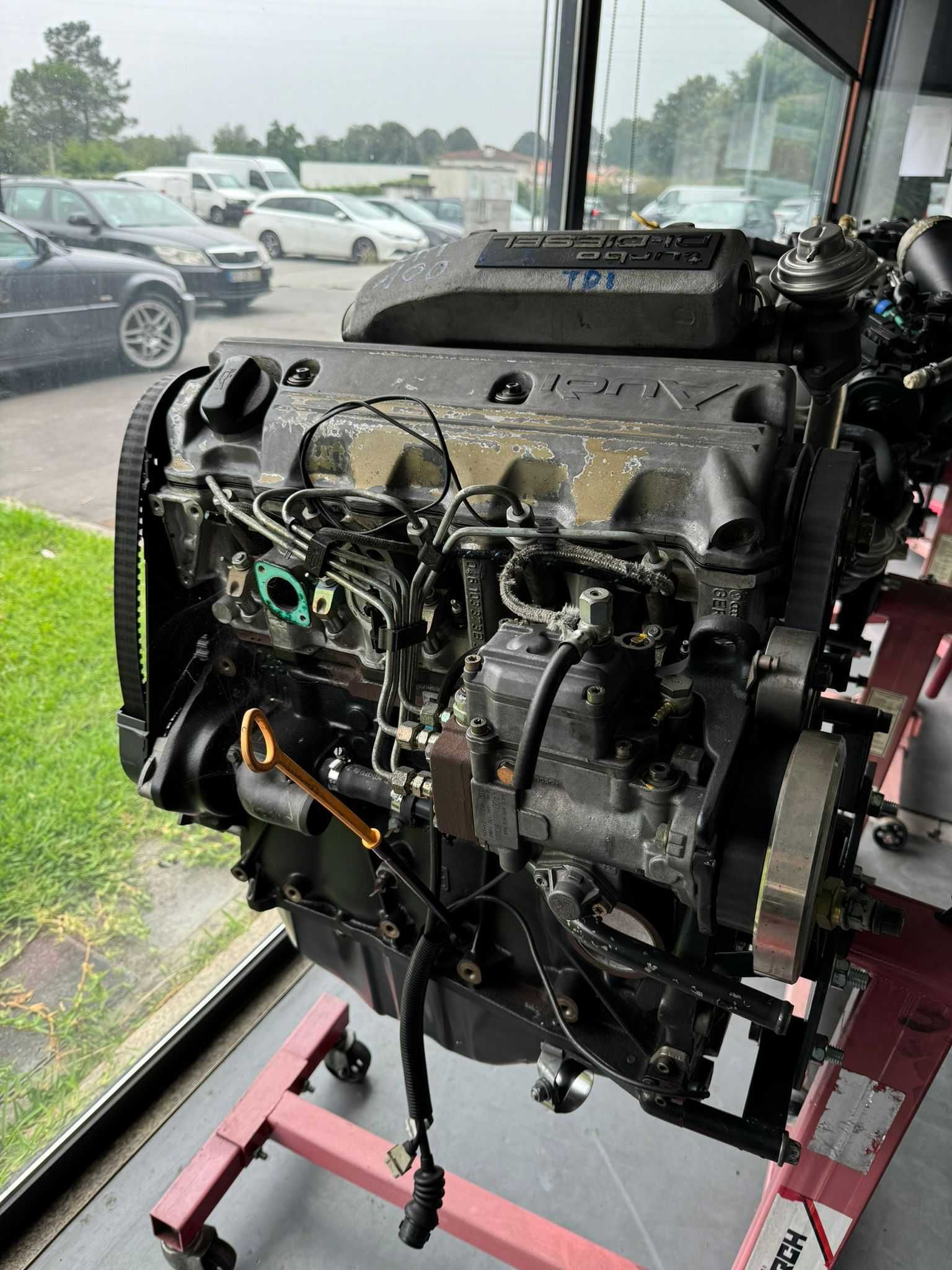 Motor completo Audi 2.5 tdi 115cv REF:AAT