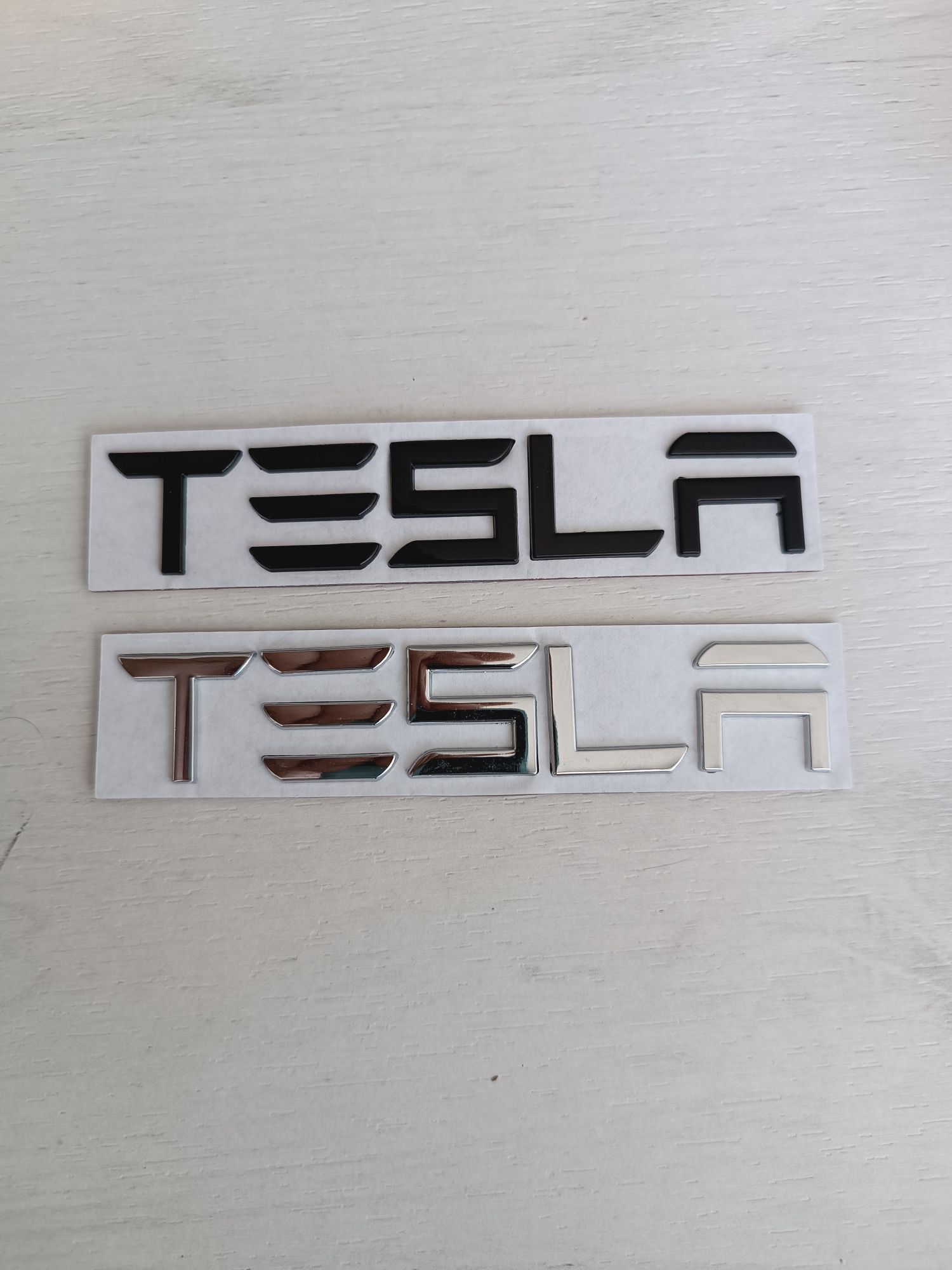 Емблеми Тесла Model 3, Y значок Tesla Dual motor
