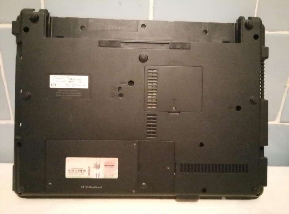 Нижняя часть корпуса ноутбука hp Compaq 6735s