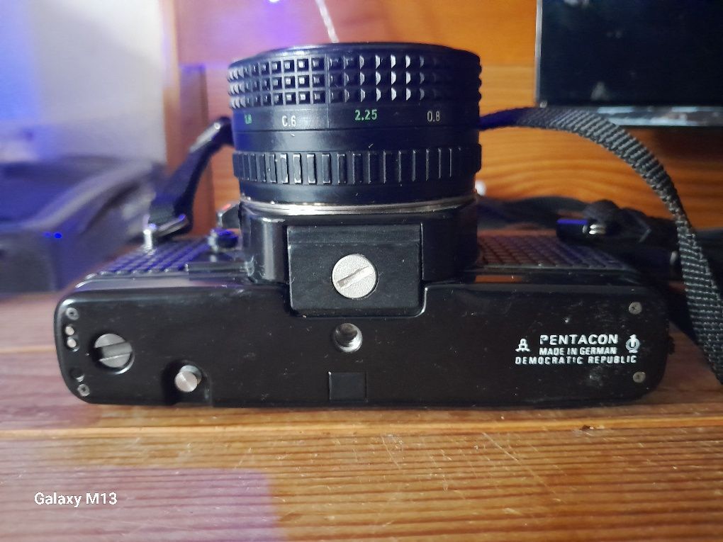 Maquina fotográfica Praktica B200