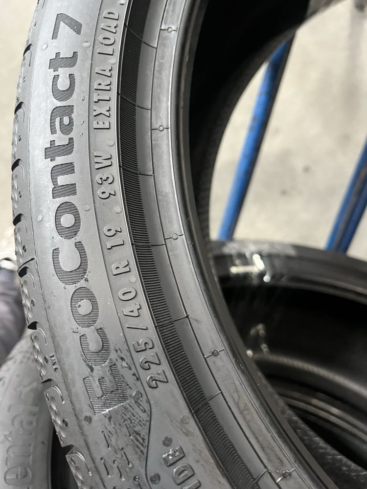 225/40/19 R19 Continental EcoContact 7 4шт нові