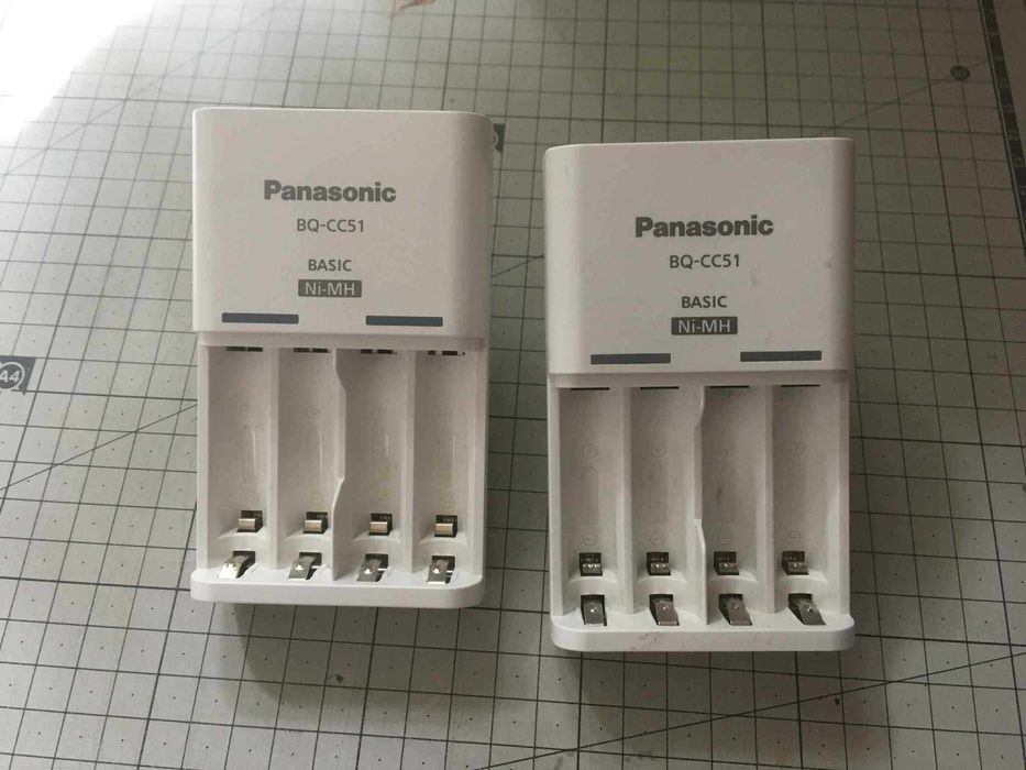 2x Ładowarka do baterii / akumulatorów BQ-CC51 PANASONIC
