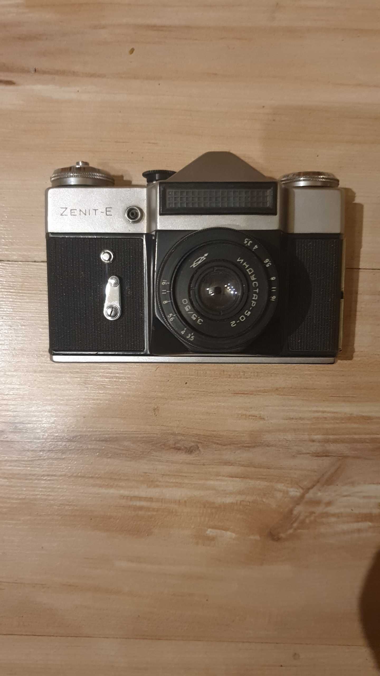 Stary aparat Zenit E.