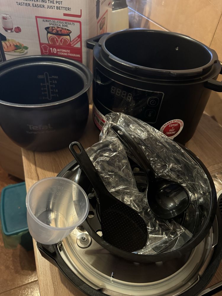 Multicooker TEFAL Turbo Cuisine CY754830 czarny