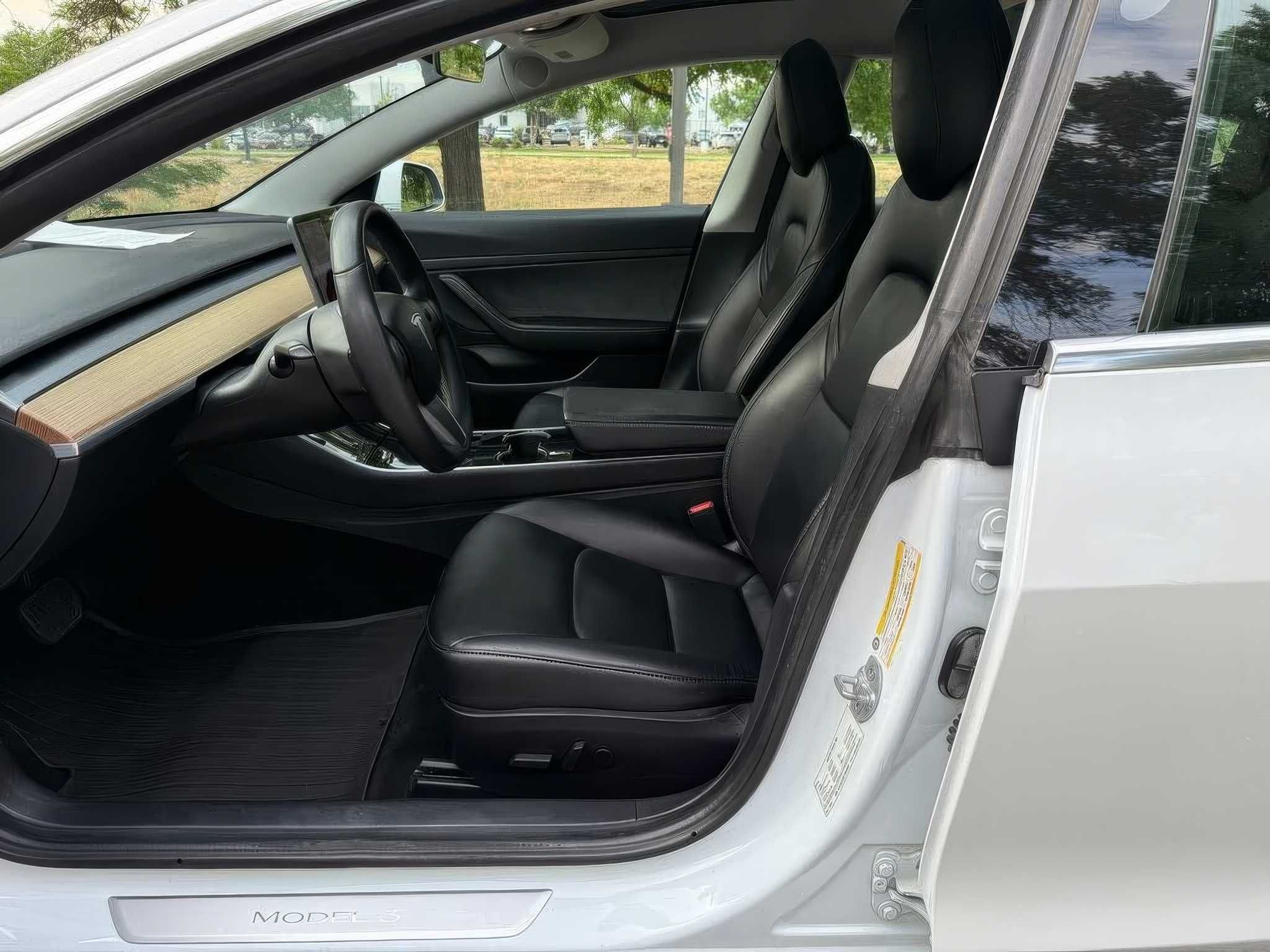 2020 Tesla Model 3 Standard Range Plus
