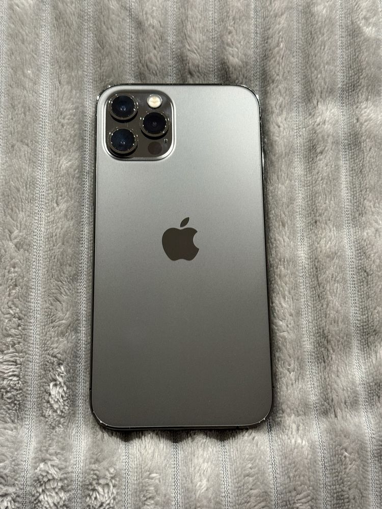 Telefon komórkowy Iphone 12 pro 128GB (iphone 13 14 pro max 11