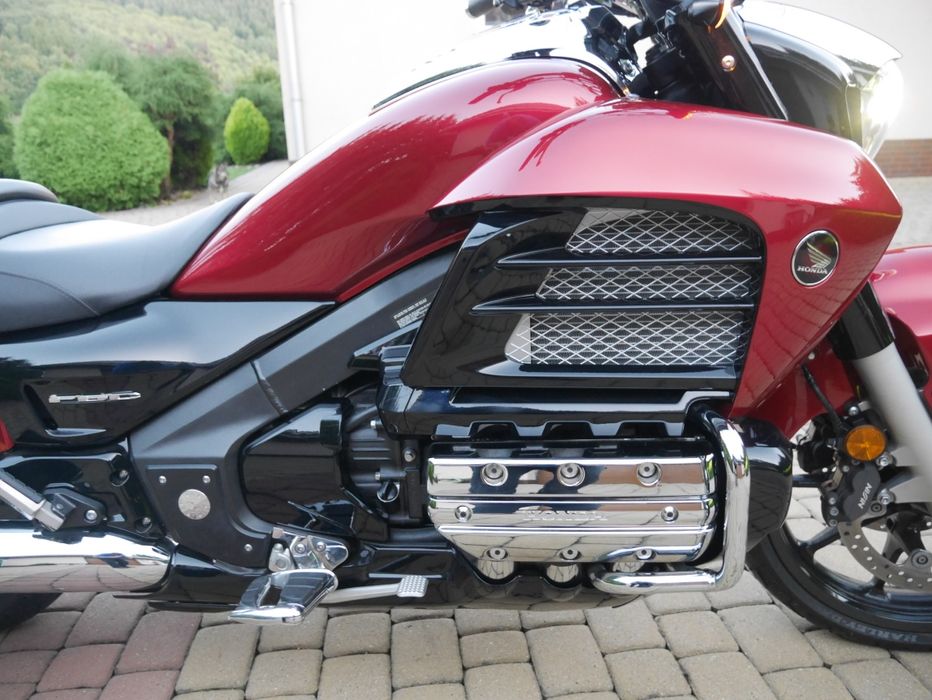 Honda Valkyrie GL 1800 zamiana