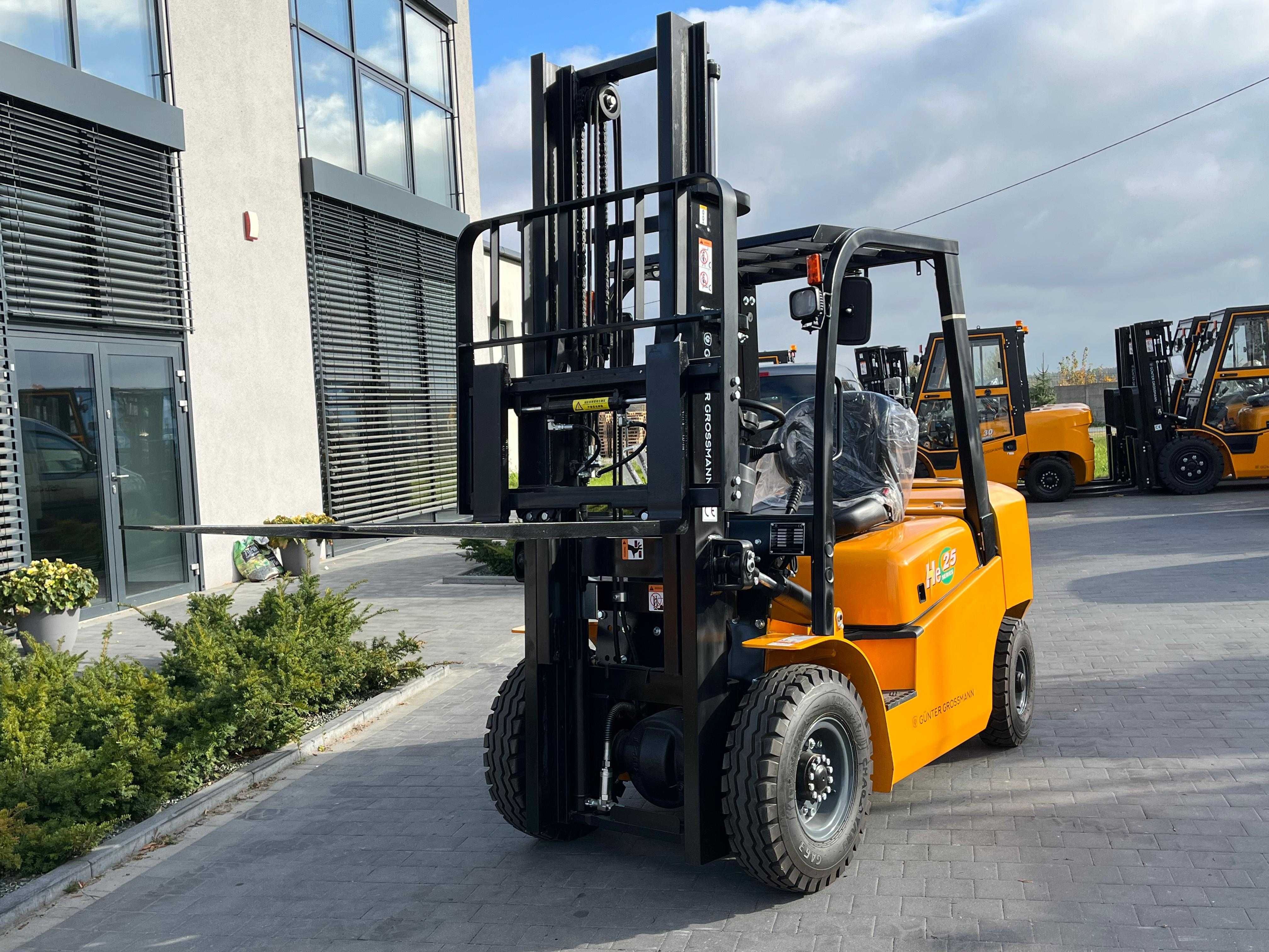 Elektryczny wózek widłowy Gunter Grossmann 2,5T duplex