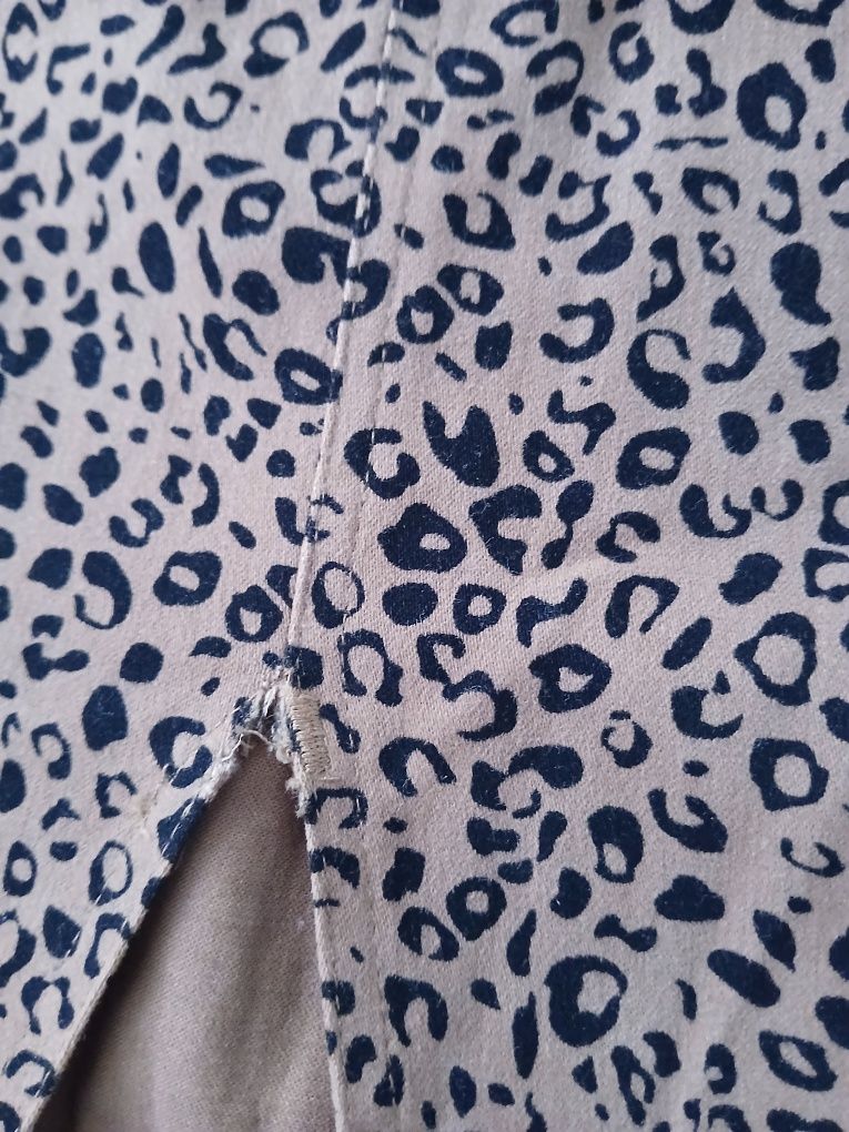 Spódnica brązowa midi z rozcięciem panterka XS
