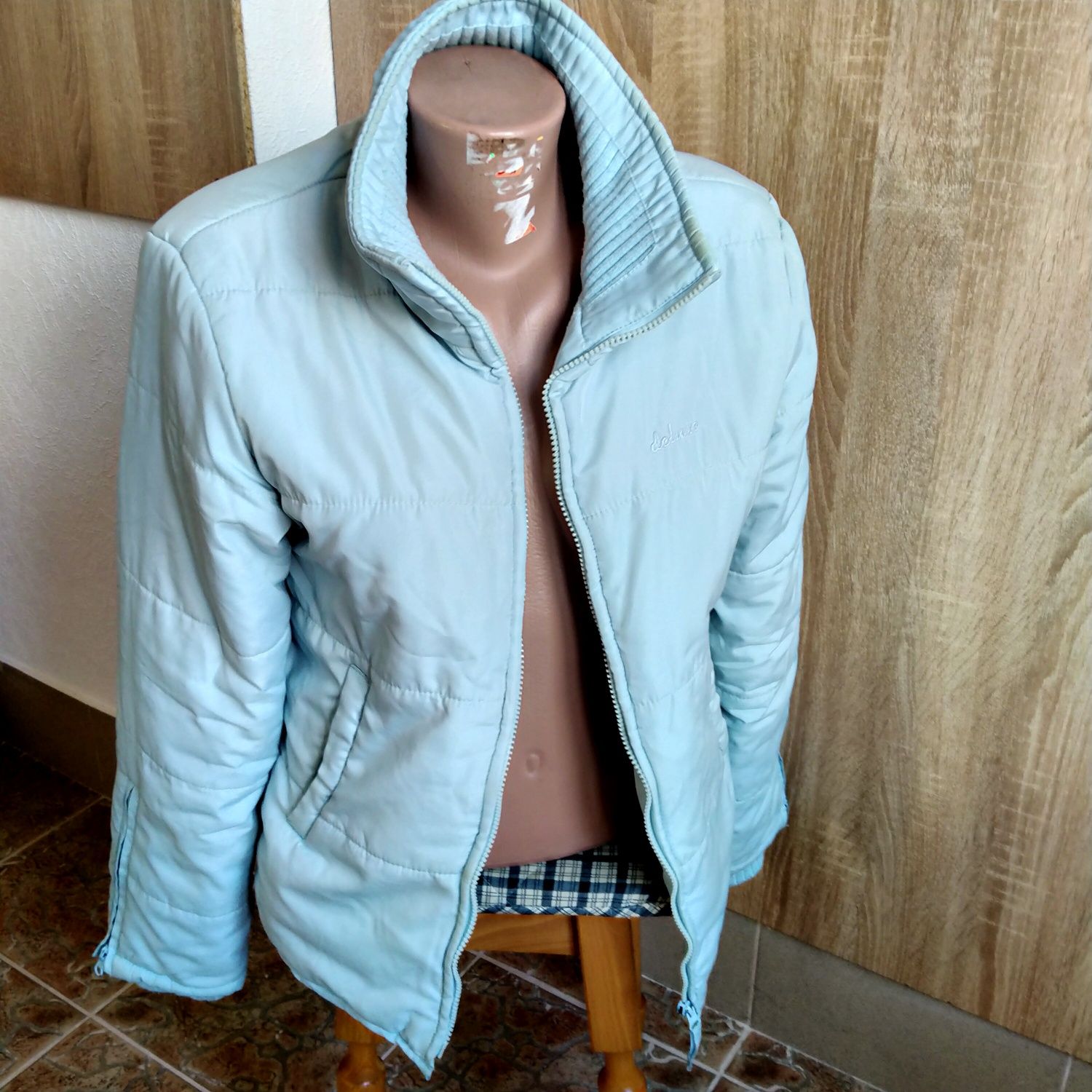 Весняне пальто,куртка жіноча р 48