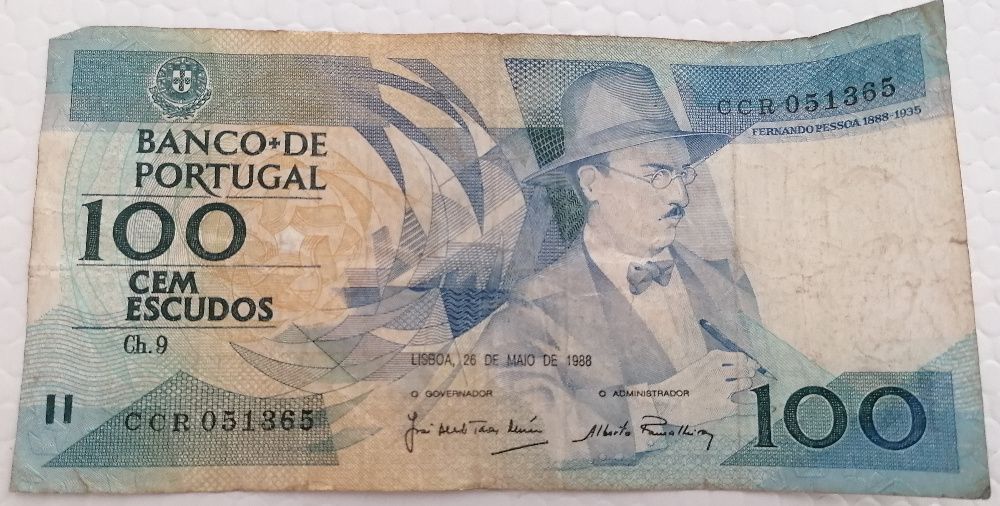 Notas de 100 escudos (3 un)
