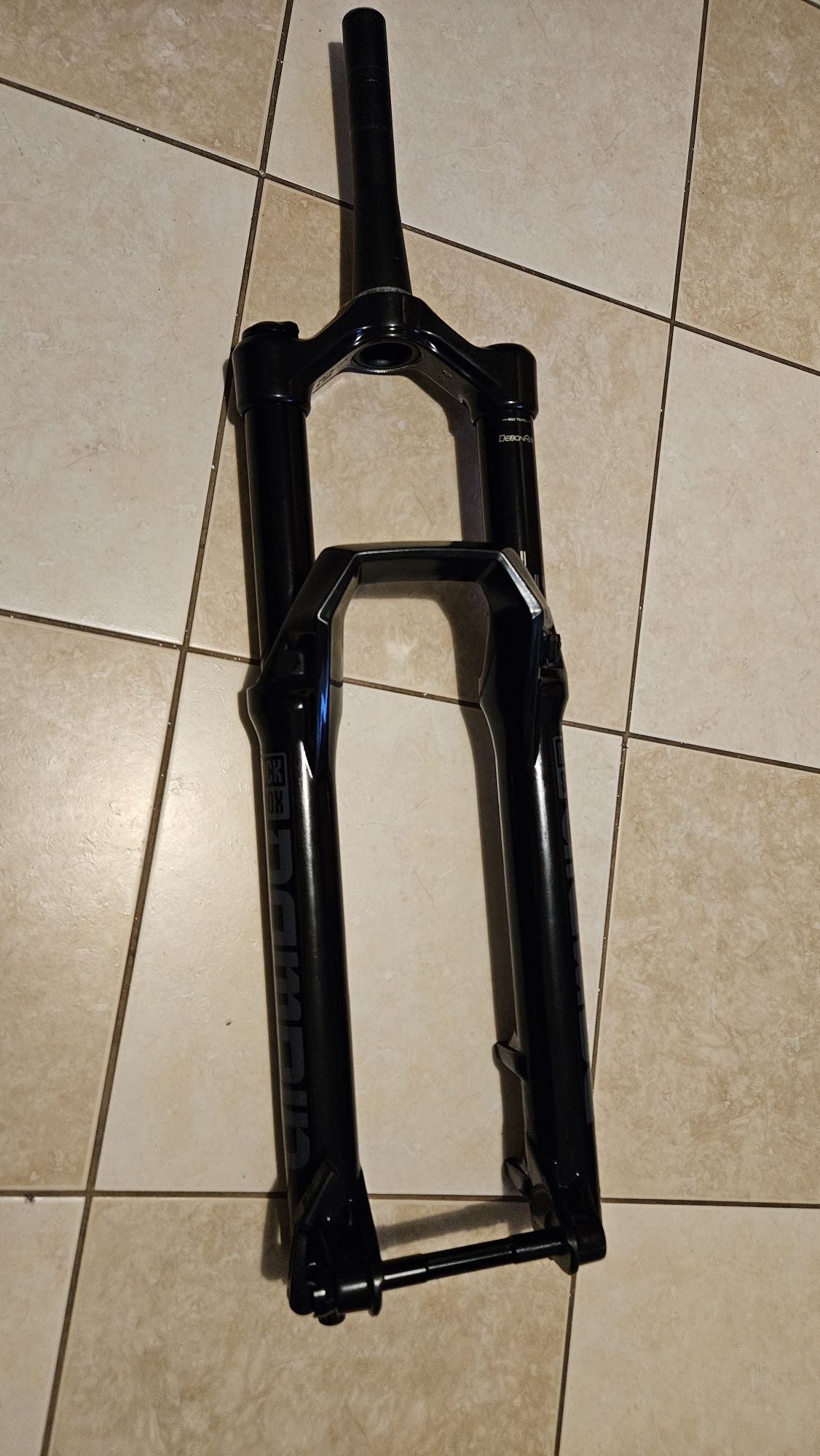 Amortyzator Rock Shox Domain RC 29 160mm 160mm