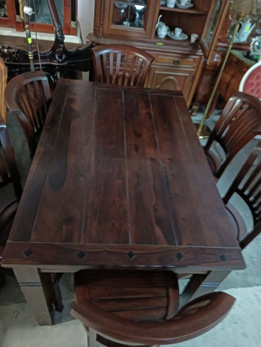 Sprzedam stół i 6 krzeseł