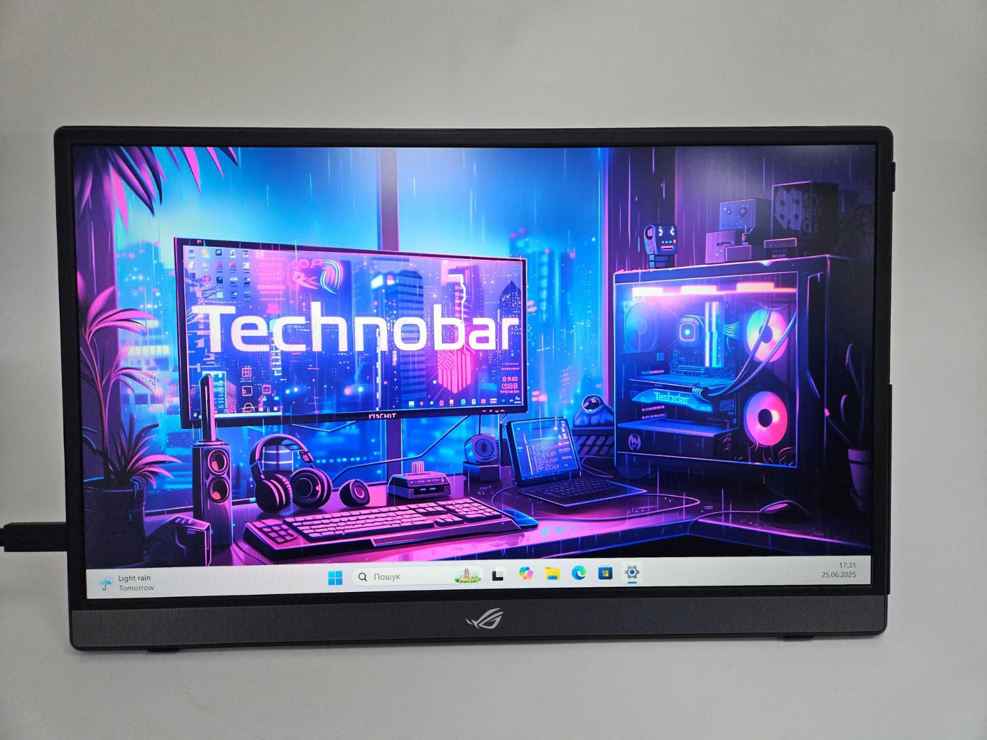 Портативний монітор Asus ROG Strix XG16AHPE G-Sync|144 Гц|Акумулятор