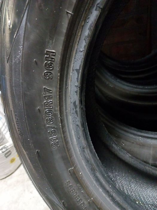 Покришки 215/60/R17
