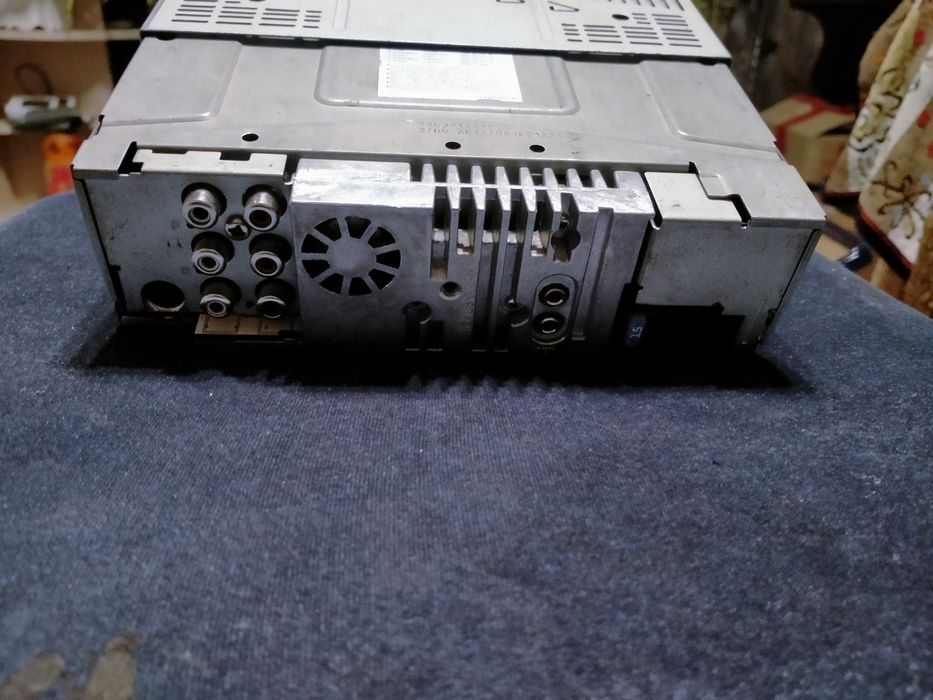 Магнитола alpine CDE-177BT процессор с блютузом