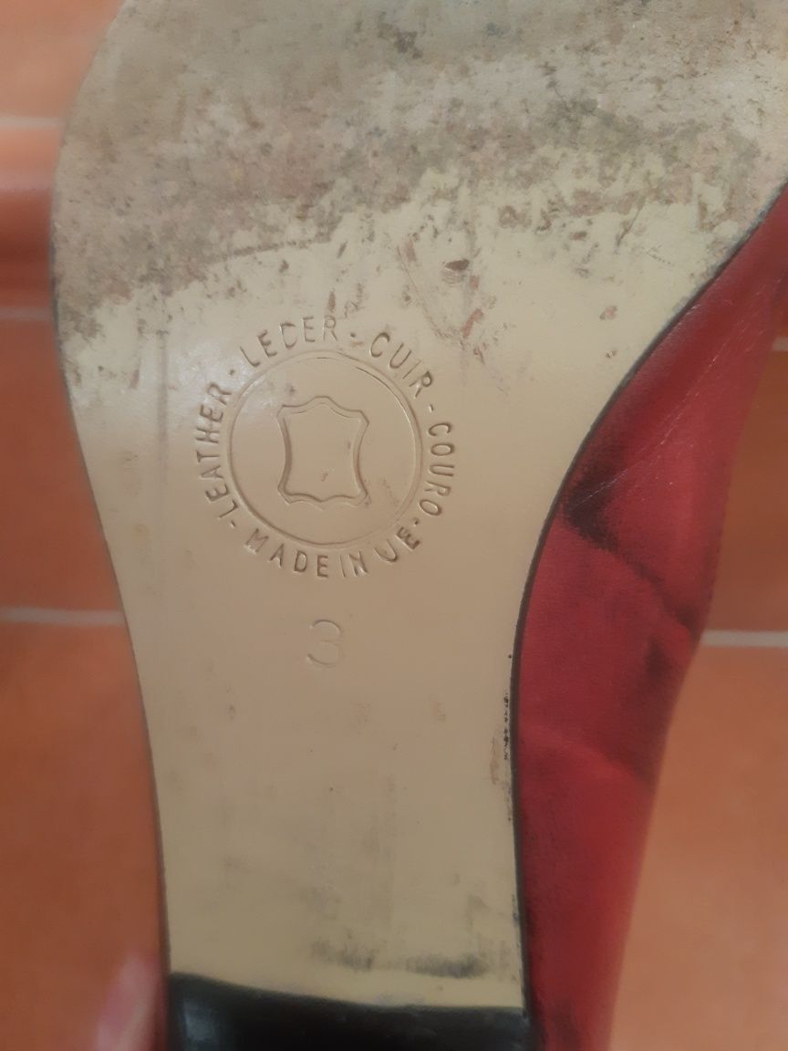 Sapatos de cerimónia