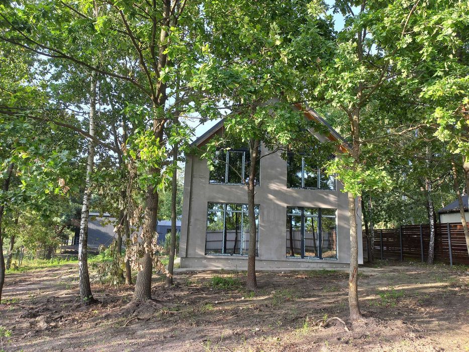 Коттедж 148 кв.м + ділянка 9,5 соток у с. Дмитрівка