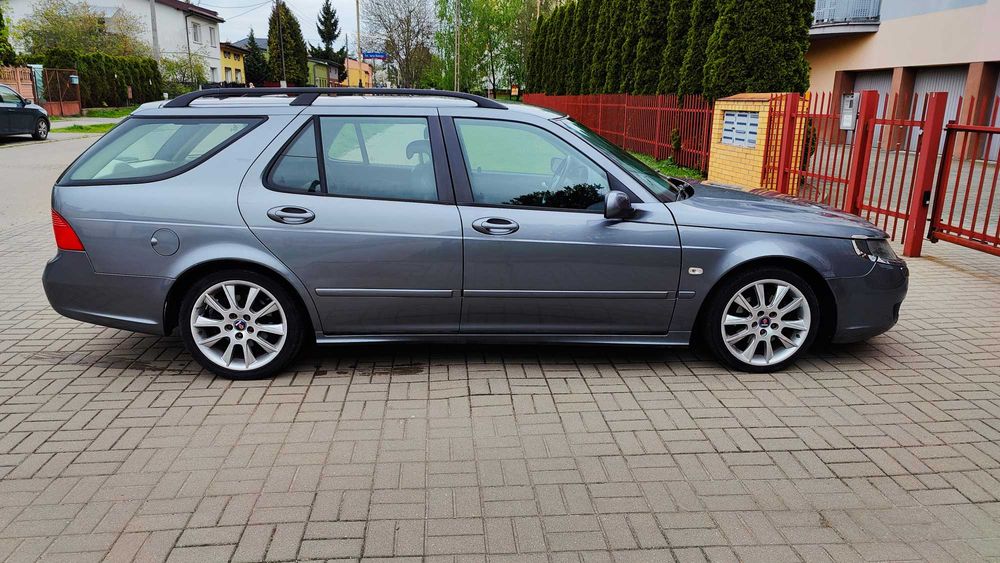 Saab 9-5 210 koni HIRSH xenon skóra alu 17 tempomat PDC BT