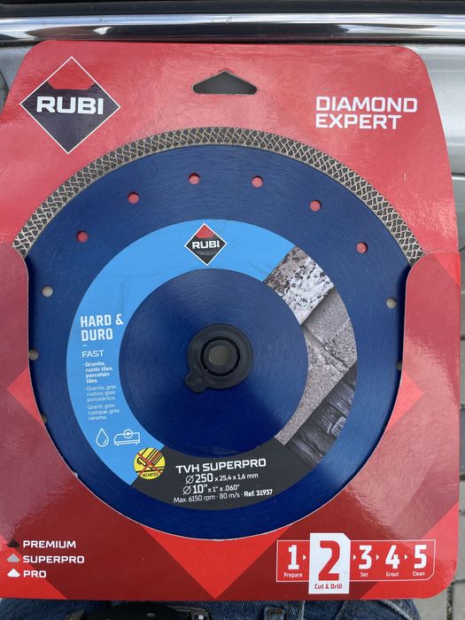 Tarcza diamentowa RUBI TVH SUPERPRO 250 mm – HARD & DURO