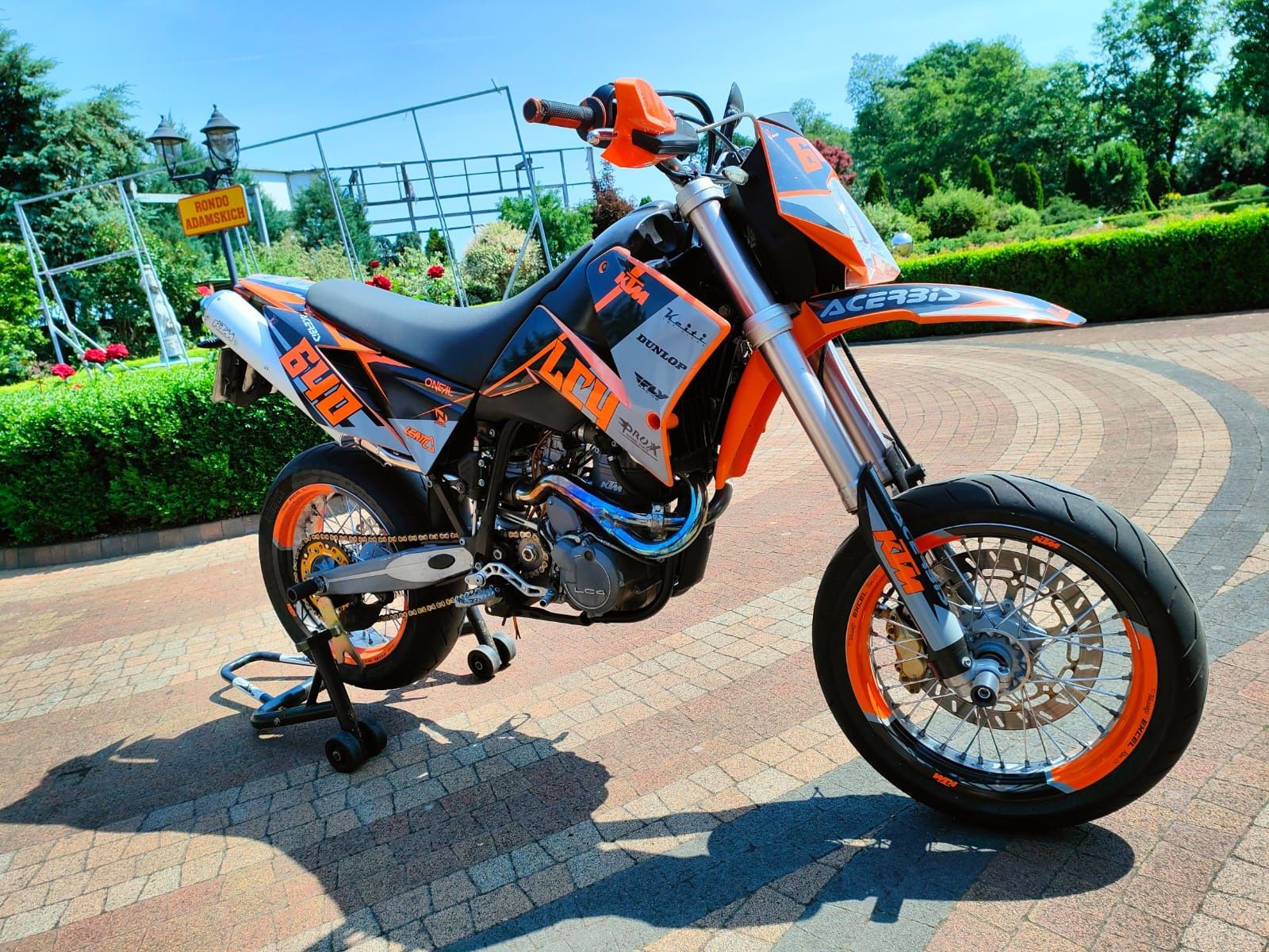 Ktm lc4 640 supermoto