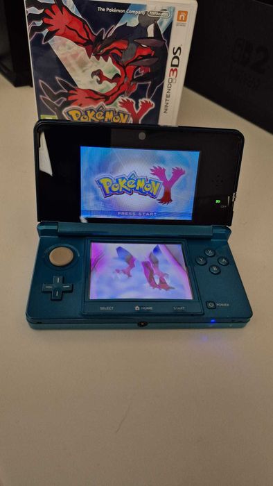 Nintendo 3DS azul + carregador