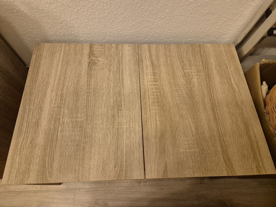 Stolik kawowy z podnoszonym blatem