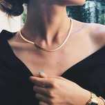 naszyjnik w stylu vintage, łańcuszek typu choker w kształcie obojczyka
