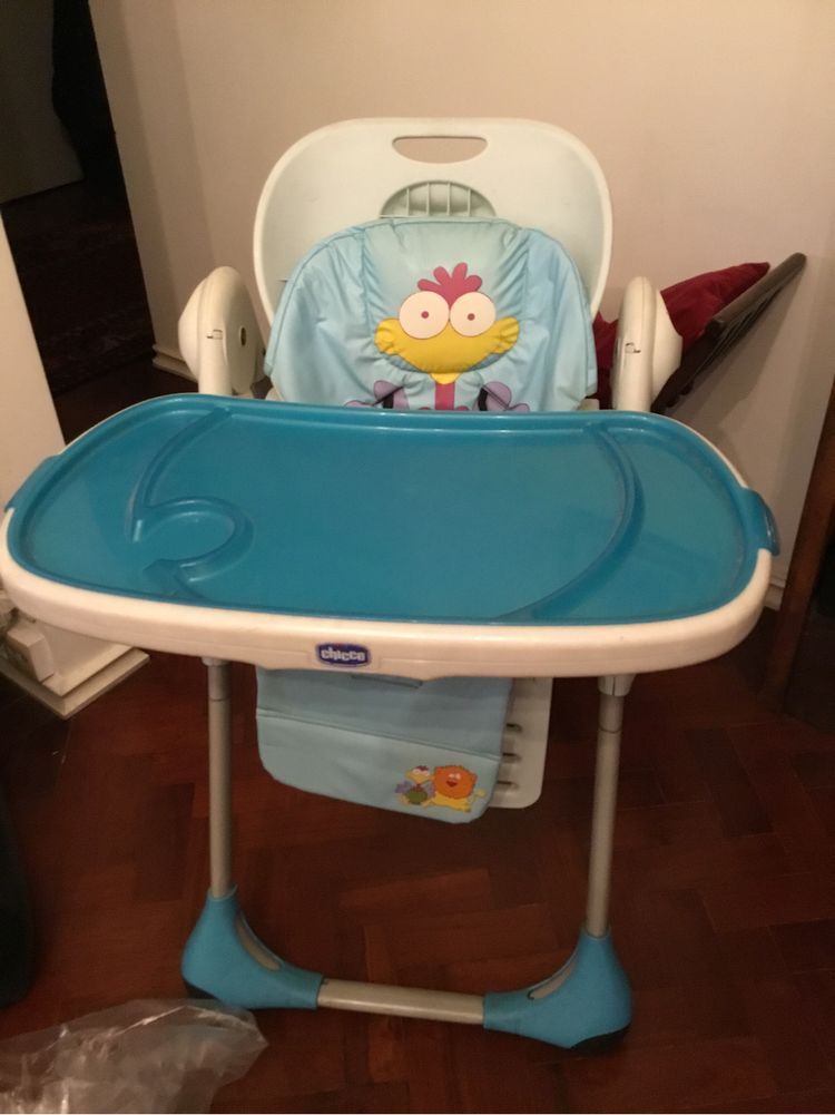 Cadeira de papa chicco e parque para bebé brevi