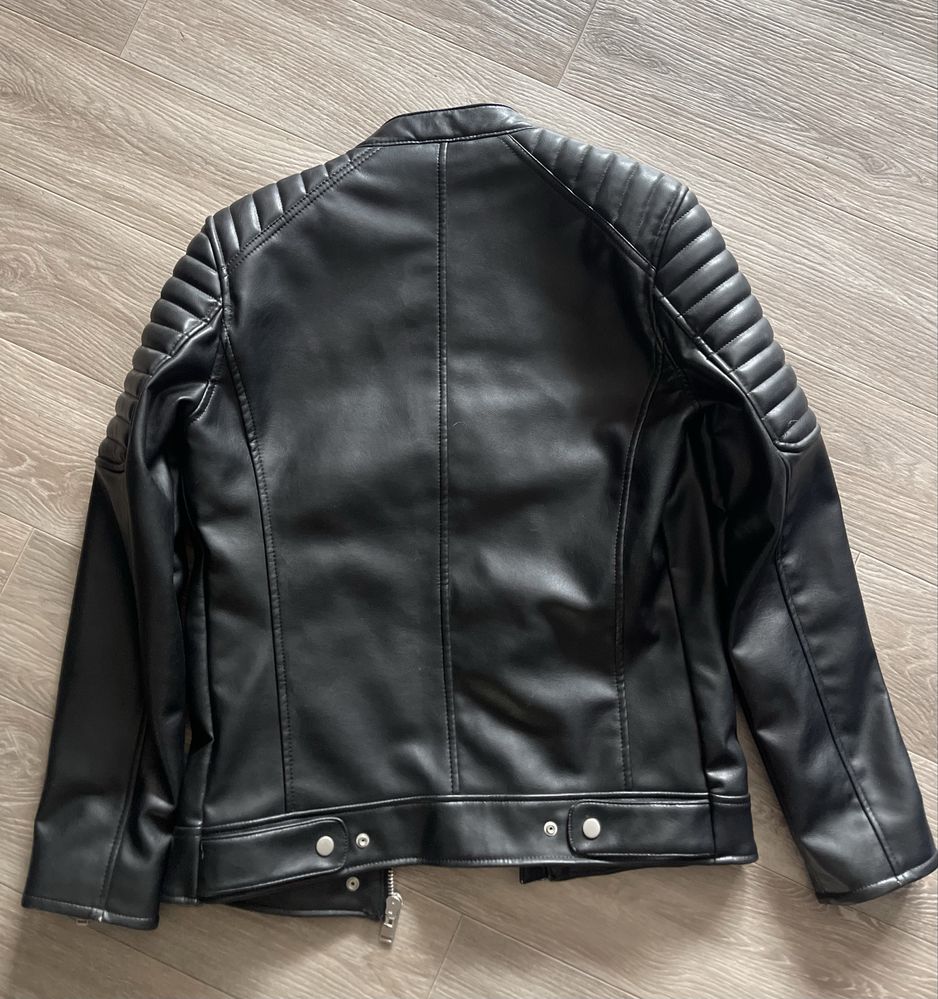 Кожаная куртка Zara