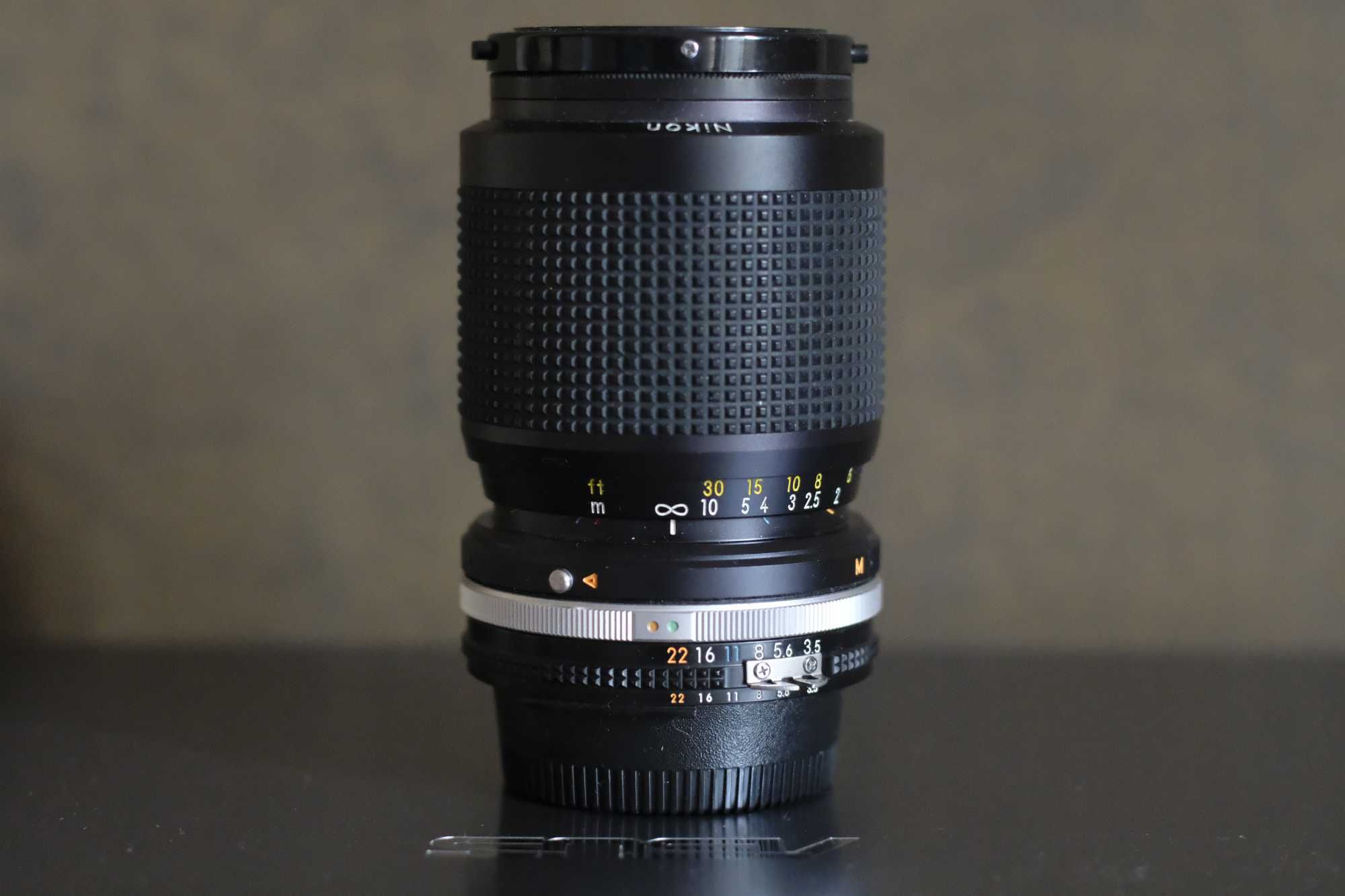 Объектив Nikon Zoom-Nikkor 35-105 f3.5-4.5 на canon sony fujifilm